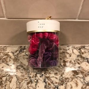 Velvet hair twisters